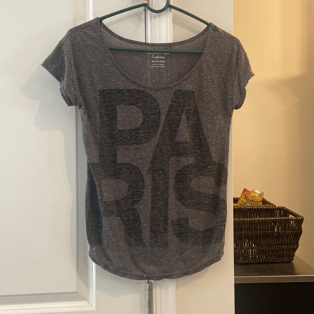 American eagle short sleeve shirt. Like new!!